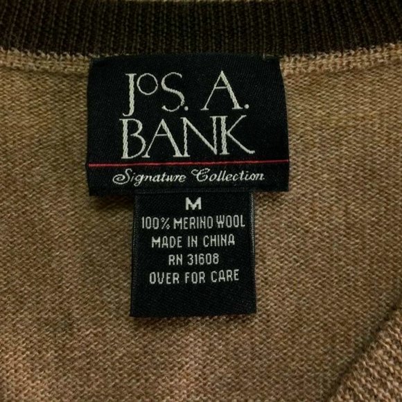 Jos A Bank Signature‎ 100% Merino Wool Vneck Sweater M Tan Pullover Mens - Picture 3 of 4